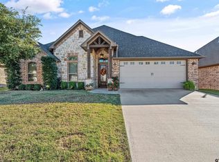 2933 Guinn Farms Rd, Tyler, TX 75707