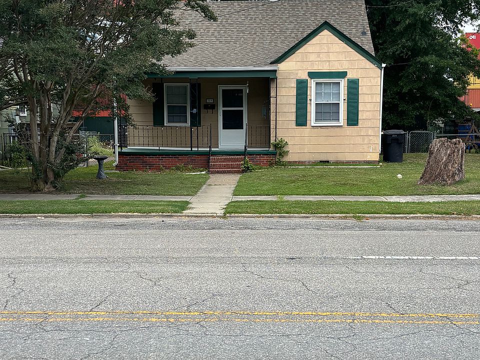 1st image of 209 Chautauqua Ave