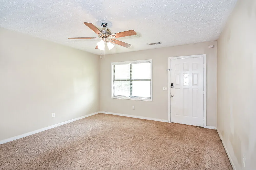 2 bed, 2.0 bath, 1008 sqft, $1,510 — Photo 3