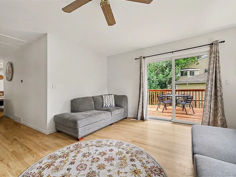 1064 Fairway Ct #3 — Photo 5