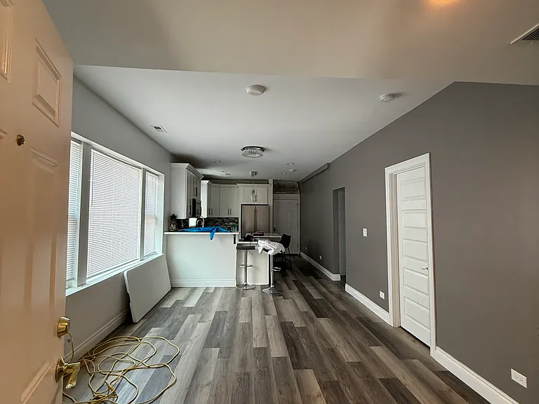 851 Wentworth Ave #2 — Photo 6