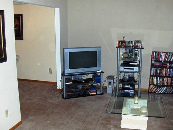 Connected Dining & Living