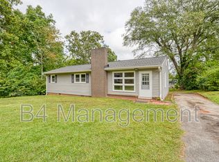 620 Greenhill Rd, Spartanburg, SC 29303