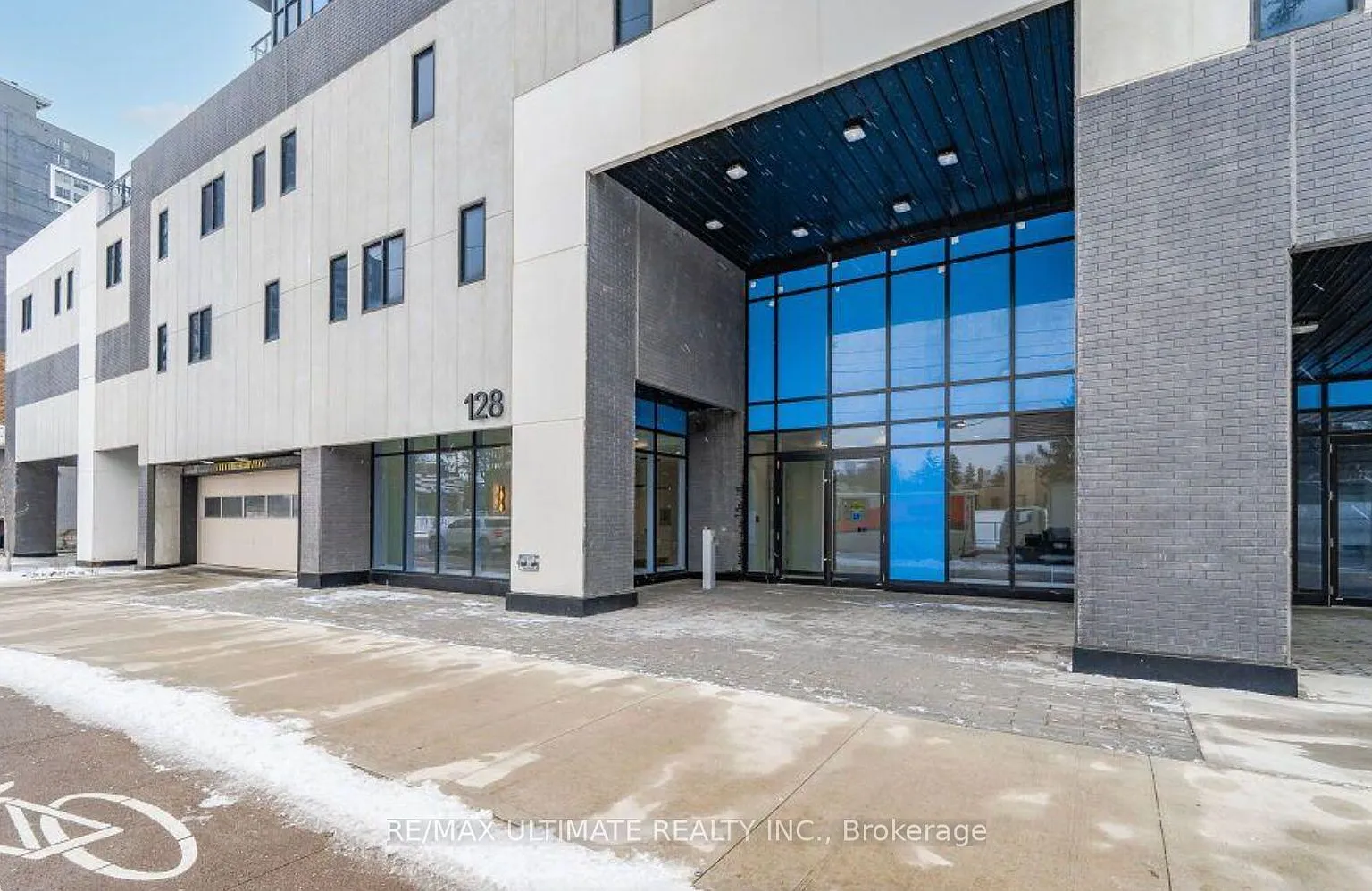 2 bed, $2,100 — Photo 2