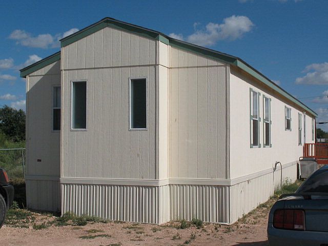 1st image of 213 W 81st St