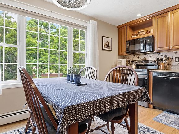3rd image of 15 Culver Street #47