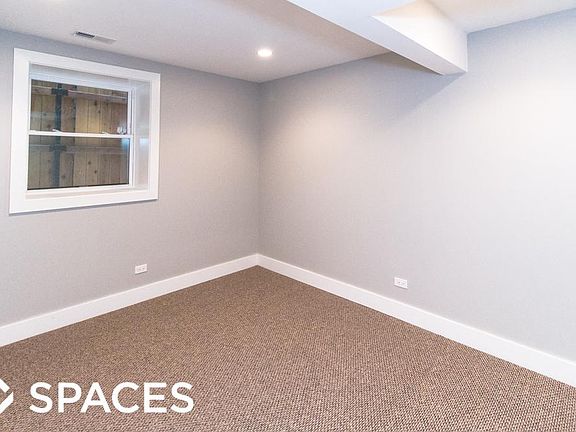 4th image of 2825 N Christiana Ave #One_a