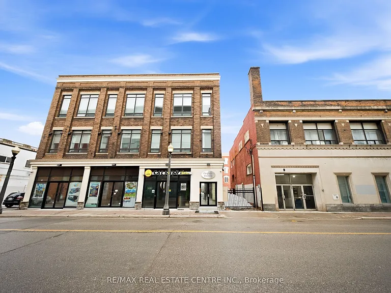 11 Queen St #205 — Photo 8
