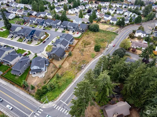 12110 Reservoir Road E, Puyallup, WA 98374