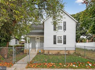 20 W Adams St, Paulsboro, NJ 08066