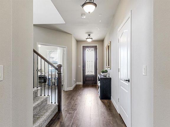 2nd image of 1216 Tree Shadow Ln