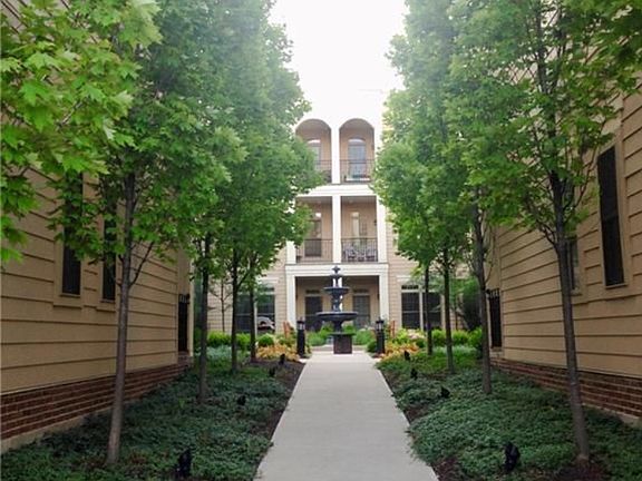 2nd image of 450 E Ohio St APT 115