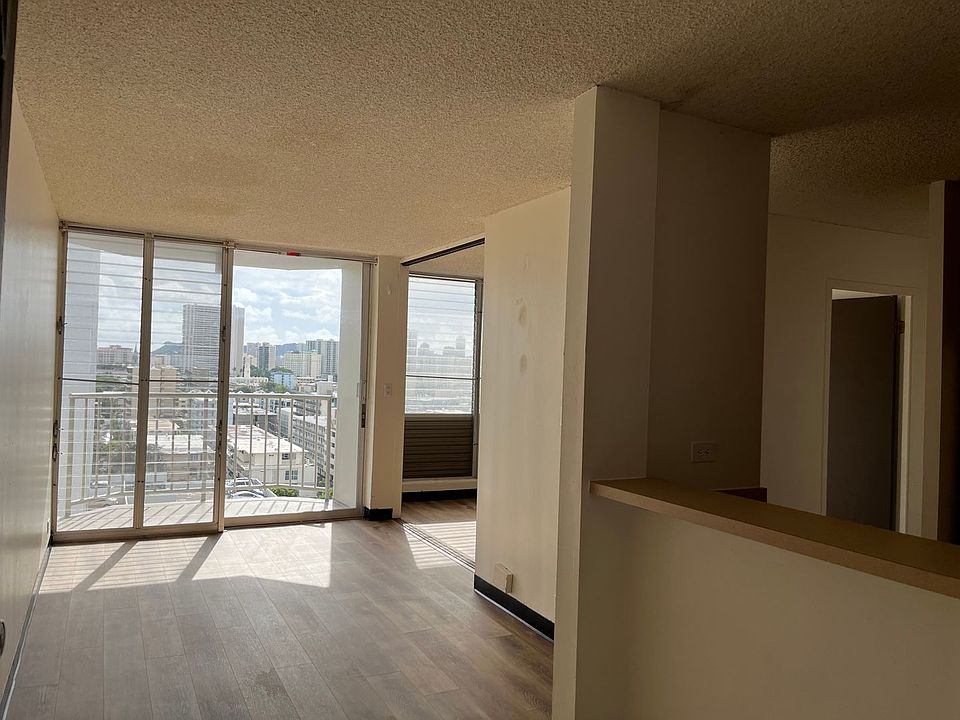 1st image of 1535 Pensacola St APT 907