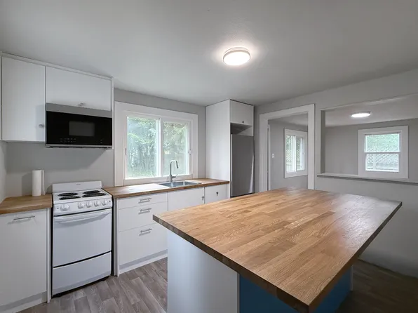 12060 10th Ave S, Seattle, WA 98168