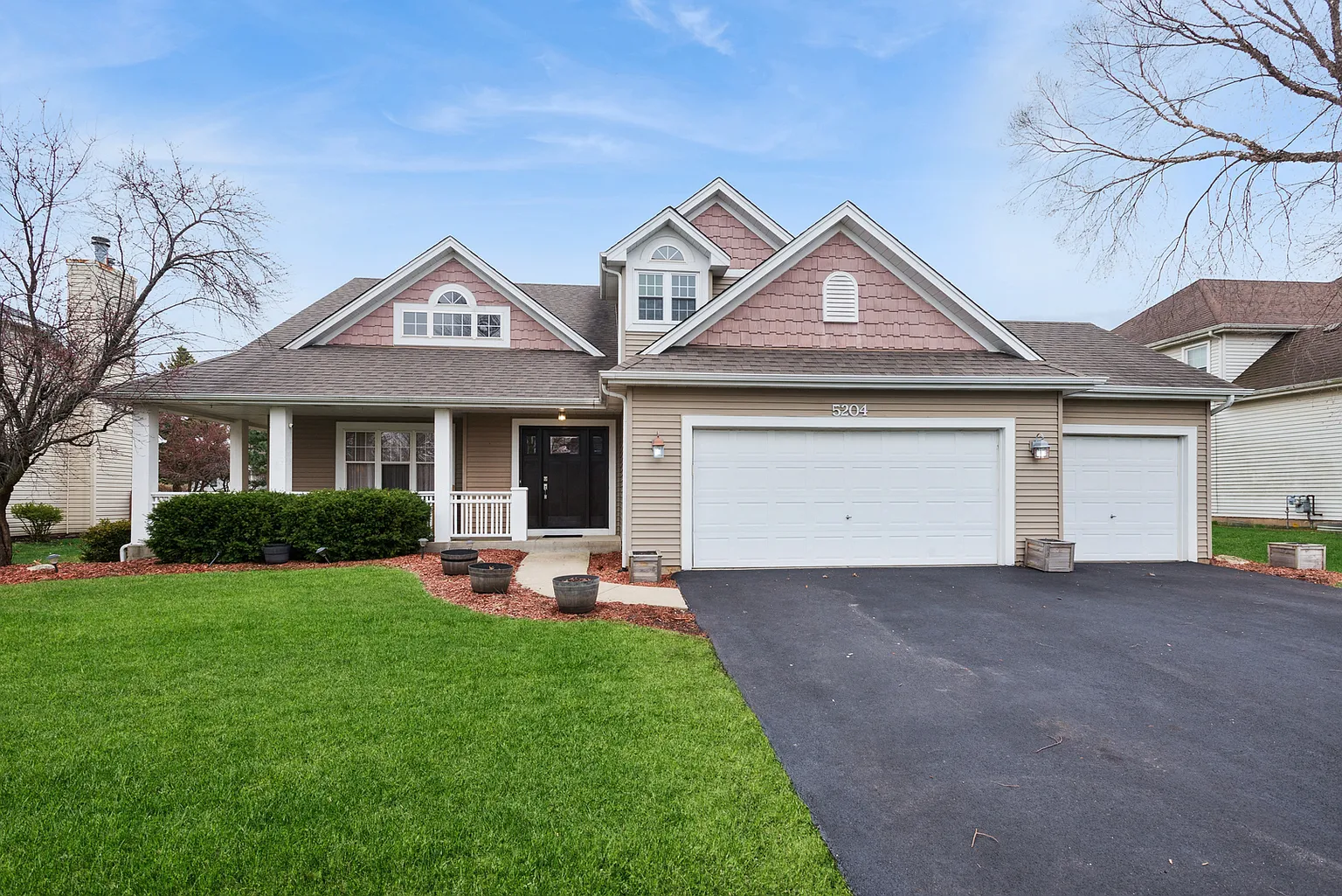 5204 Chokeberry Dr photo 1