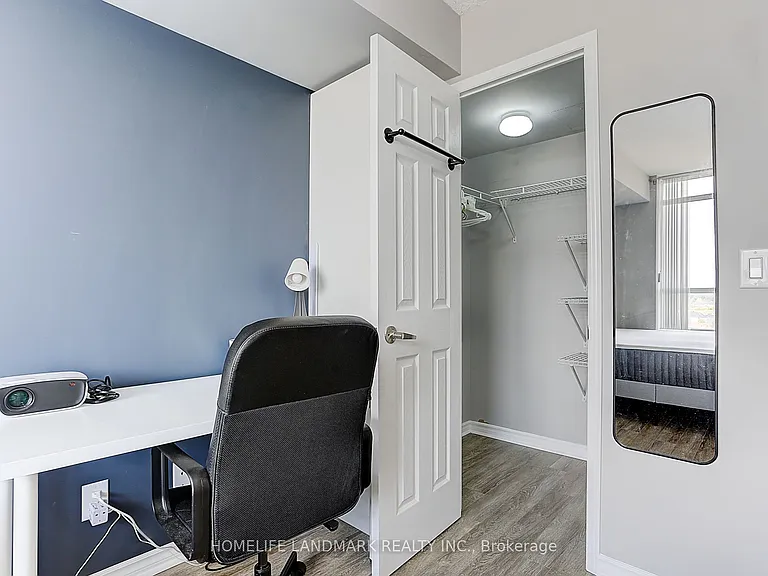 75 King William Cres #1013 — Photo 17