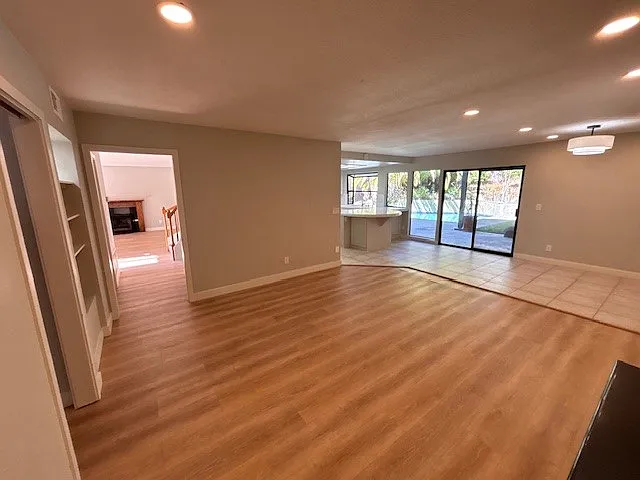 4 bed, 3.5 bath, 2450 sqft, $5,900 — Photo 4