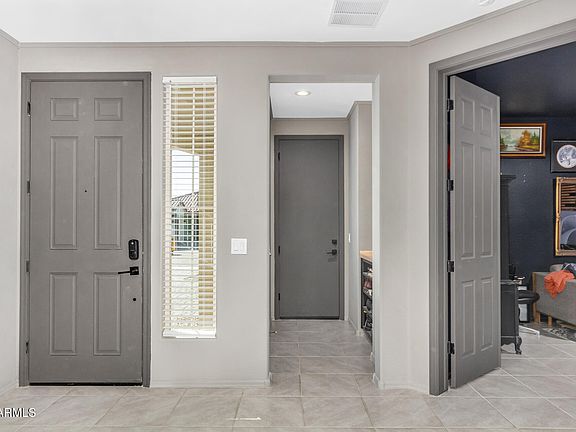 3rd image of 40922 W DESERT FAIRWAYS Drive