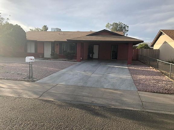 3rd image of 7968 W Westview Dr