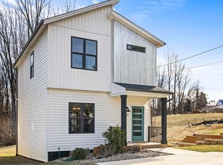 2713 Rainbow Cir, Lynchburg, VA 24501