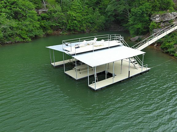 3rd image of 267 Rollins Ridge Rd