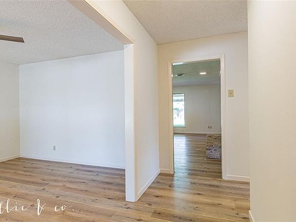 3rd image of 3475 Santa Monica Dr