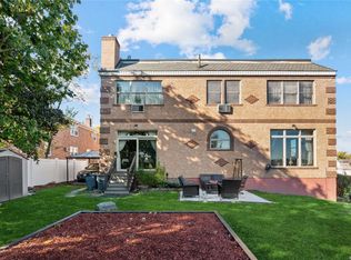 12919 7th Ave, College Point, NY 11356