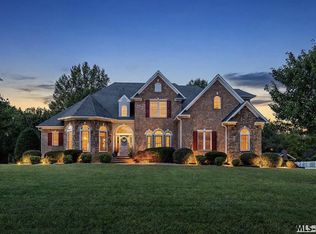 211 Apple St, South Hill, VA 23970