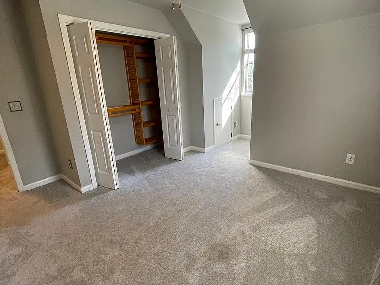 1657 Lauda Dr — Photo 13