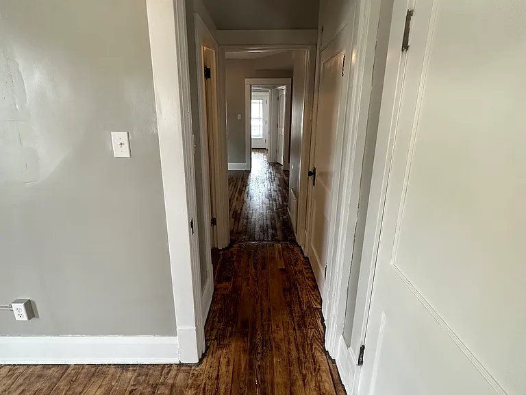 117 N 17th St #3 — Photo 4