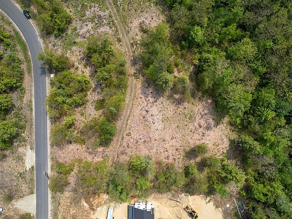 2nd image of Lot 8 Pleasant Place