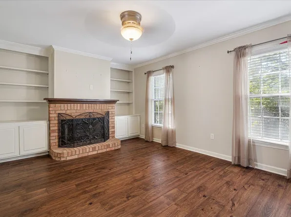 6976 Country Rd #34, Germantown, TN 38138