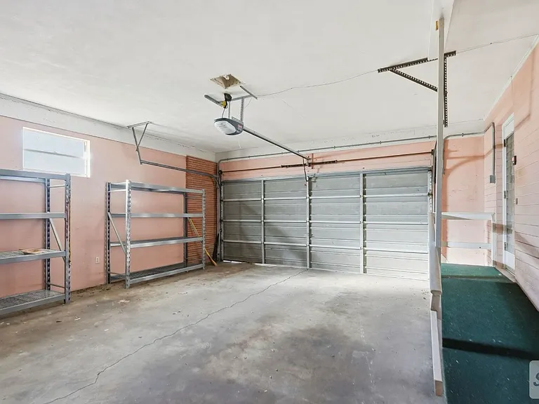 1643 NW 16th Ave — Photo 18
