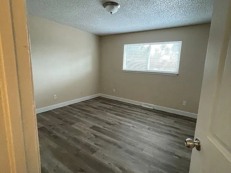 1365 Sable Blvd — Photo 4