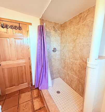 4th image of 2925 N Estrella Ave #2