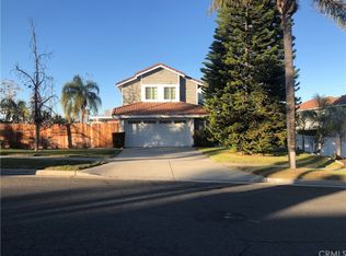 707 Kingfisher Ct, Corona, CA 92879
