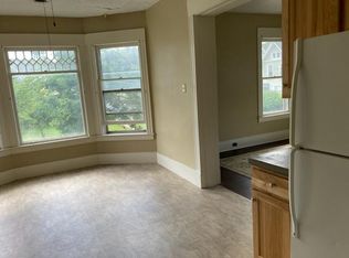 18 James St, Auburn, NY 13021