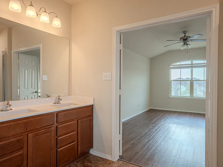 6217 Dorothy Muree Dr — Photo 14
