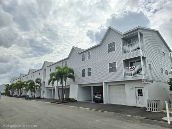 3607 E Bay Dr, Holmes Beach, FL