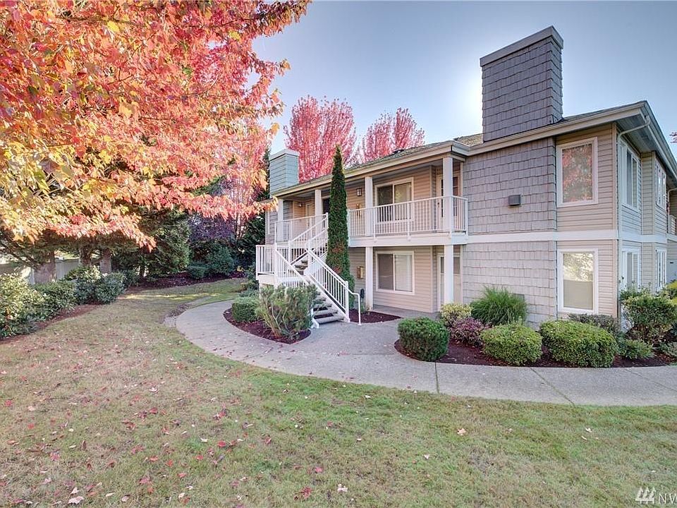 1st image of 11130 SE 208th St APT J201