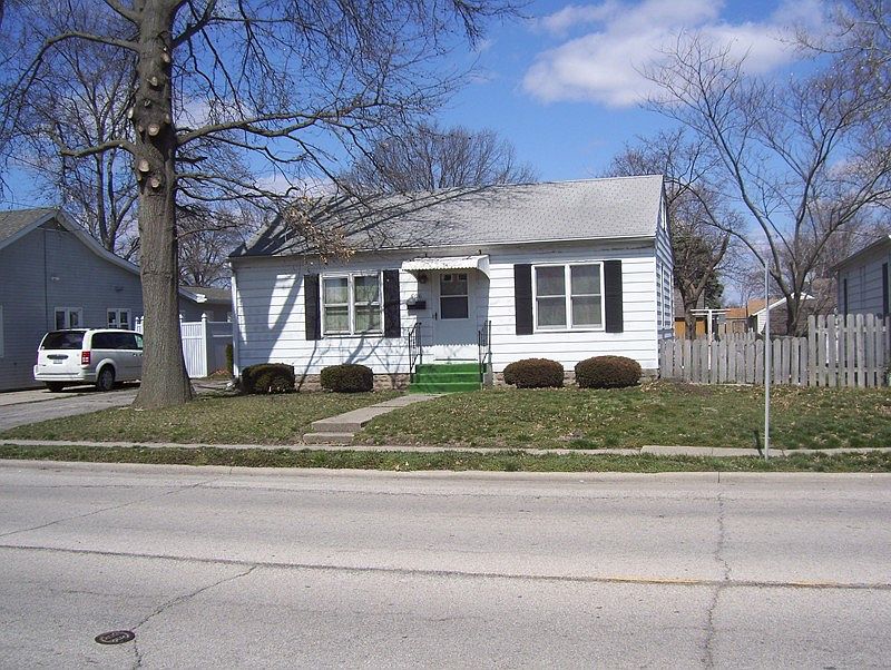 2nd image of 506 W Temple Ave