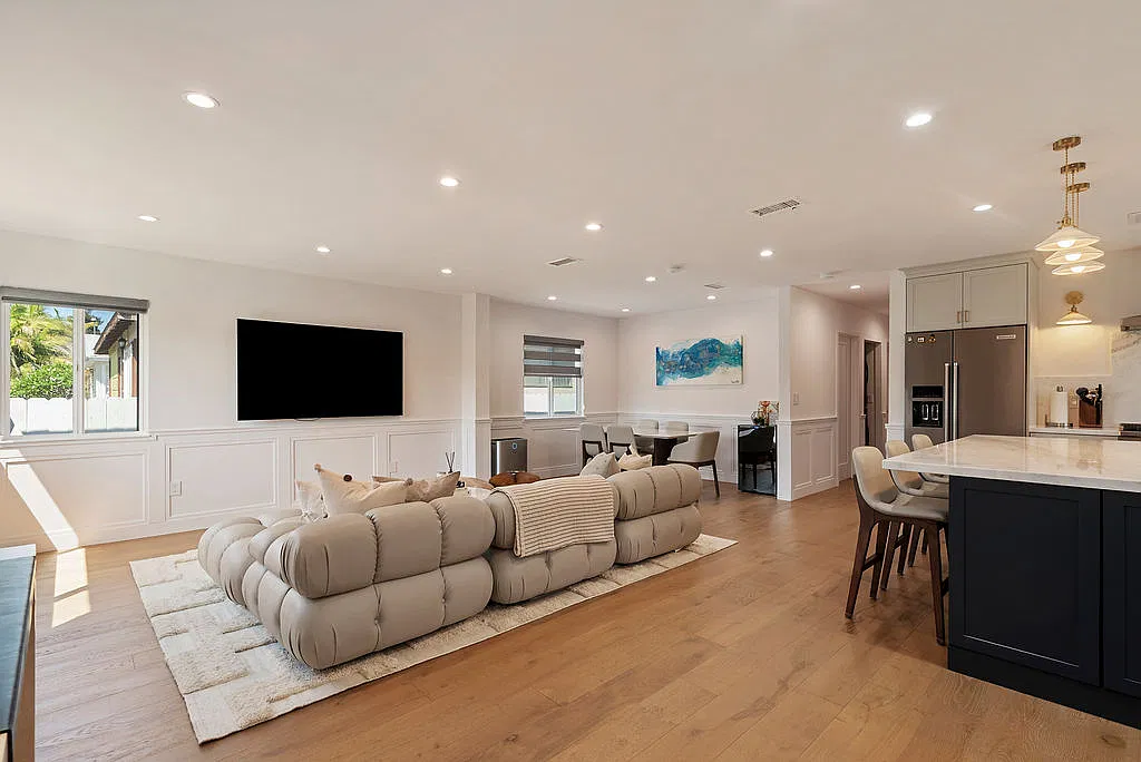 3 bed, 1567 sqft, $8,000 — Photo 3