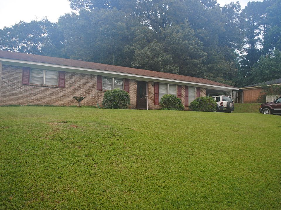 1st image of 2809 42nd Ave