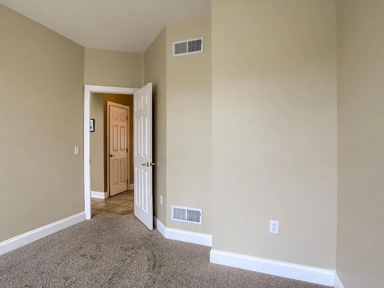 10 Spring View Ct — Photo 16