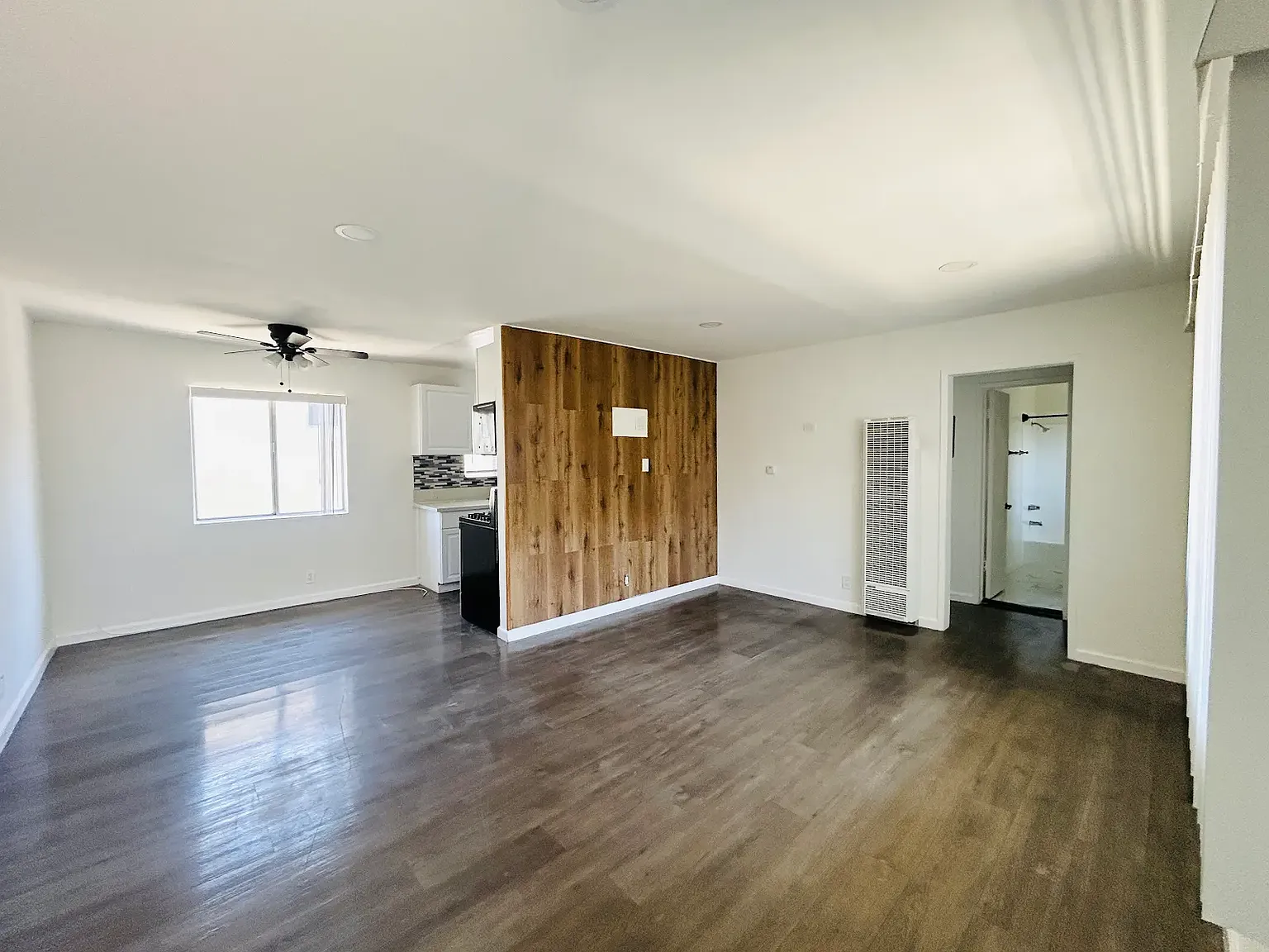 1 bed, $1,849 — Photo 2