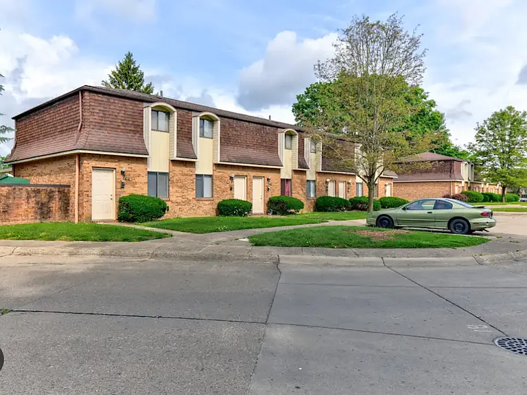 Colony Terrace Apartments — Photo 35