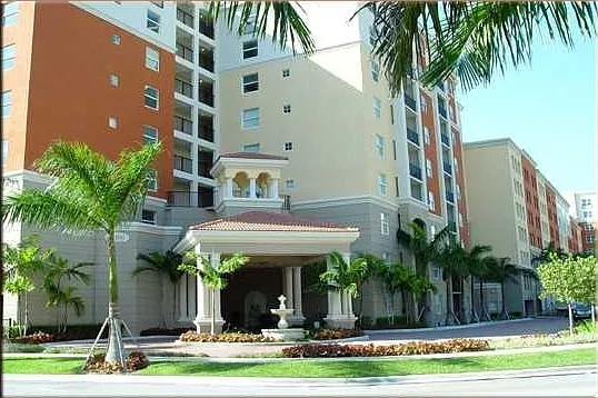 2 bed, 1116 sqft, $2,900 — Photo 3