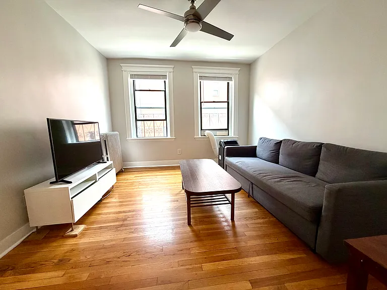 36 E Newton St #6 — Photo 2