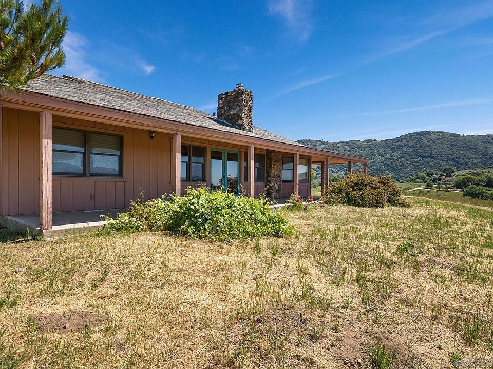 1st image of 1055 Julian Orchards Dr