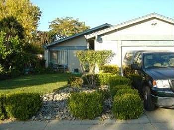 1st image of 6882 Aintree Dr